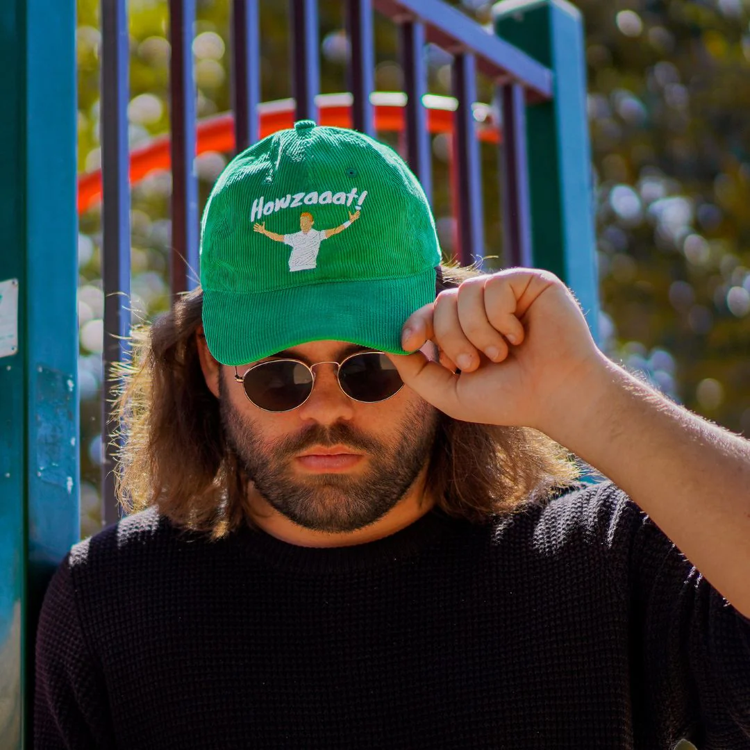 Howzat - Green corduroy hat - Image 3